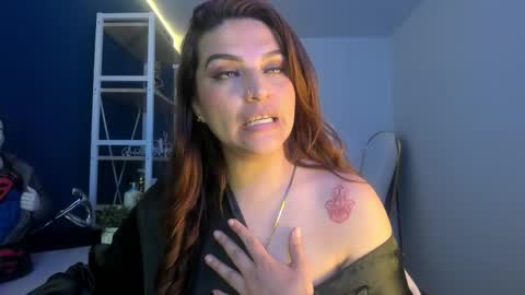 skylar__desire online show from October 18, 2:58 am