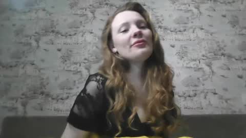 Snapshot of skyler_wans chatting on February 18, 8:58 pm Skyler online show from February 18, 8:58 pm
