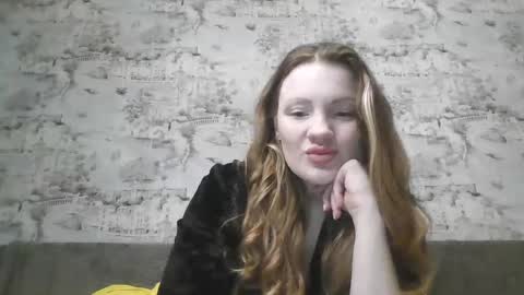 Snapshot of skyler_wans chatting on February 20, 10:04 pm Skyler online show from February 20, 10:04 pm