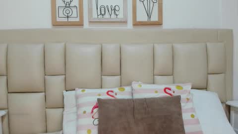 Skyler online show from February 3, 2:53 am