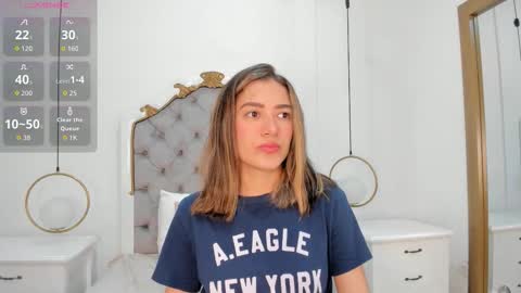 Skyler online show from March 9, 3:32 am