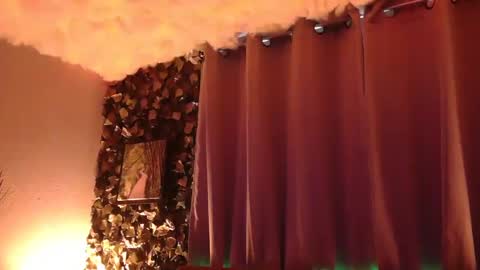 skyonetoo3 online show from March 1, 9:04 pm