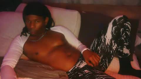 skyonetoo3 online show from September 14, 2:27 pm