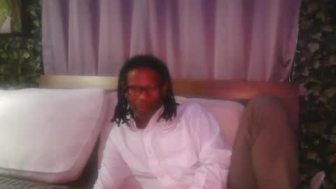 skyonetoo3 online show from September 19, 11:05 pm