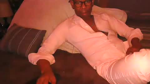 skyonetoo3 online show from October 25, 10:59 pm