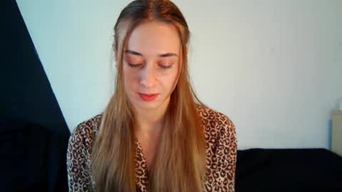 skyremnant online show from February 8, 10:18 am