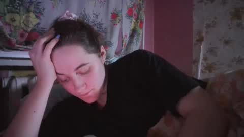 skyressie333 online show from December 30, 2:40 pm