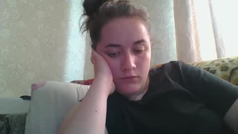 skyressie333 online show from May 23, 6:51 am