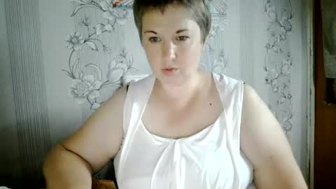 Snapshot of skywithyou_ chatting on July 18, 7:06 pm Kate online show from July 18, 7:06 pm