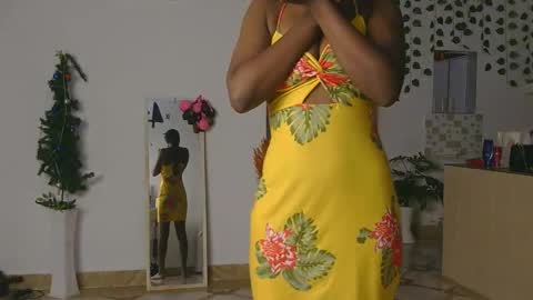 Bella online show from February 10, 11:09 pm