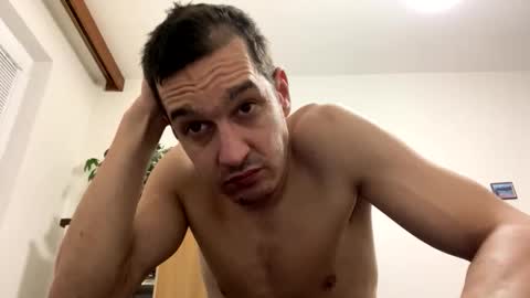 slabyhrac online show from March 15, 8:15 pm