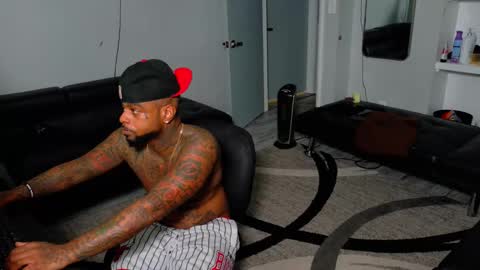 nasty twitter KASHCARTERATL online show from April 5, 9:45 pm