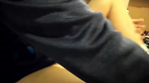 Snapshot of slaterboyyy chatting on December 14, 4:29 am slaterboyyy online show from December 14, 4:29 am