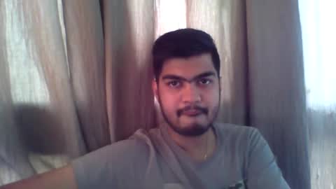 Snapshot of slavesj18 chatting on February 11, 4:17 am Add me on hangout sjcool1998 online show from February 11, 4:17 am