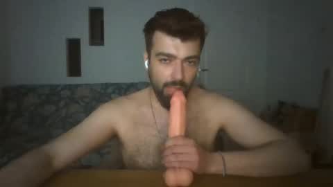 Snapshot of slavic_sword chatting on April 24, 10:01 pm slavic_sword online show from April 24, 10:01 pm