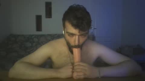 Snapshot of slavic_sword chatting on April 27, 10:52 pm slavic_sword online show from April 27, 10:52 pm
