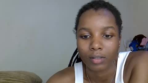 sleciah online show from November 18, 9:19 pm