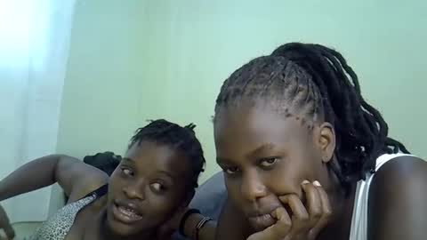 sleciah online show from January 18, 12:20 pm