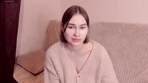 Alice online show from November 19, 12:05 pm