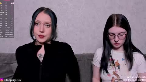 Hi We are Iva and Angela Nice to meet u 3 online show from April 13, 5:29 pm