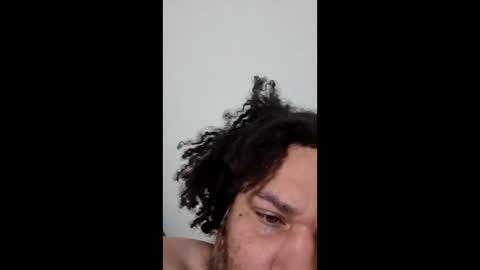 Snapshot of sleepymac100 chatting on March 15, 3:01 am sleepymac100 online show from March 15, 3:01 am