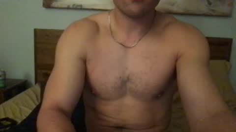 Snapshot of sleepyotter27 chatting on December 10, 6:33 am sleepyotter27 online show from December 10, 6:33 am