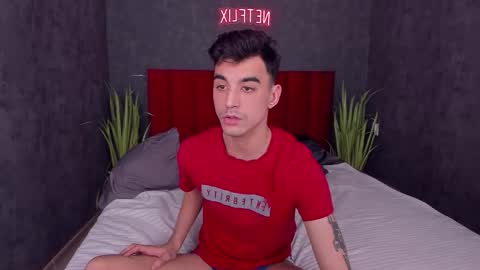 Slendy online show from February 19, 2:24 pm