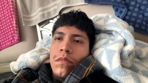 Snapshot of slickbadboy chatting on January 17, 4:57 pm slickbadboy online show from January 17, 4:57 pm