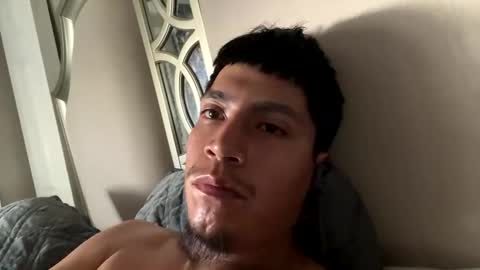 Snapshot of slickbadboy chatting on November 1, 7:16 pm slickbadboy online show from November 1, 7:16 pm