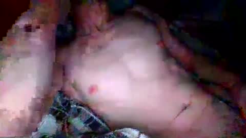 slideitin96 online show from December 23, 12:52 am