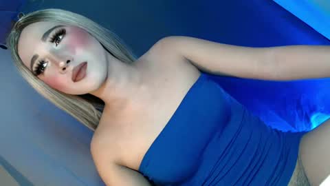 slim_nathalia online show from July 7, 1:59 pm