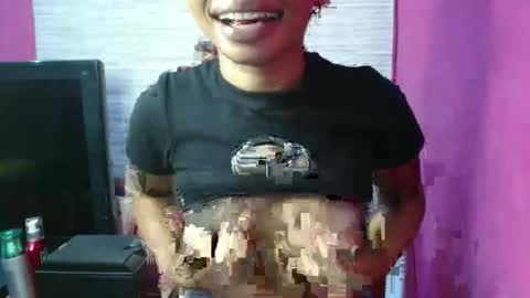 slimass31 online show from April 18, 4:44 pm
