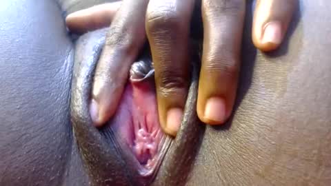 Snapshot of slimcatee chatting on March 29, 7:47 pm slimcatee online show from March 29, 7:47 pm