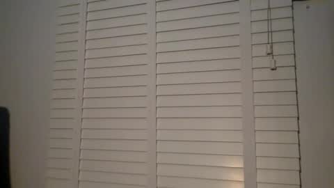 Snapshot of slimsmoothsubboy chatting on November 10, 6:01 am slimsmoothsubboy online show from November 10, 6:01 am