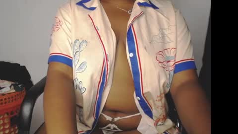 Snapshot of slimy_cunt chatting on September 26, 1:20 am Jemila online show from September 26, 1:20 am