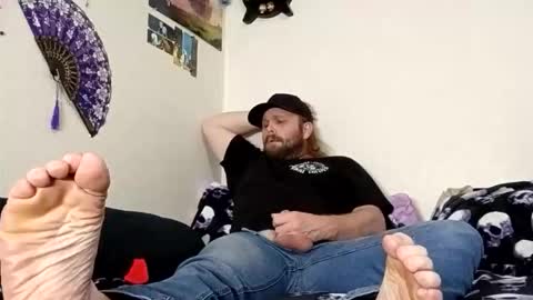 Mr King Feet 69 online show from May 24, 11:54 pm