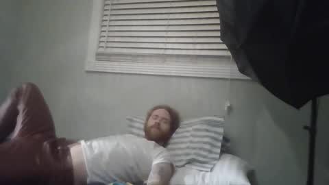 Snapshot of slomoblendz chatting on March 1, 7:32 am slomoblendz online show from March 1, 7:32 am