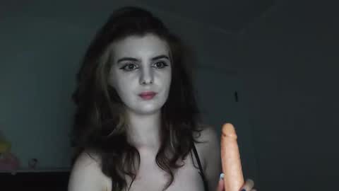 Snapshot of sloomonata chatting on September 22, 3:25 pm sloomonata online show from September 22, 3:25 pm