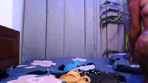 Snapshot of slrukshana chatting on January 12, 5:56 am Rukshana online show from January 12, 5:56 am