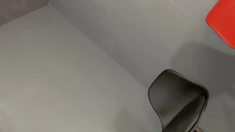 slut4attention online show from March 27, 6:08 am