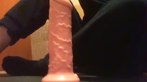 Snapshot of slut_eneemis_slave chatting on March 6, 9:53 pm SluttySub online show from March 6, 9:53 pm