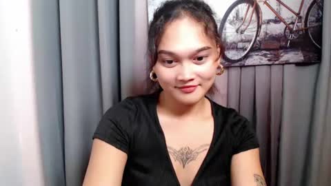 STELLA online show from November 29, 4:10 pm