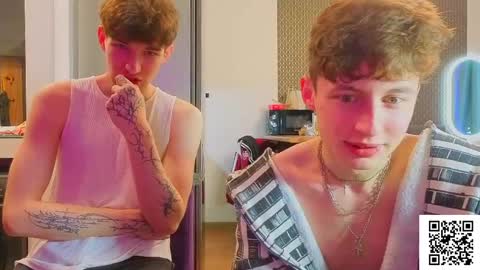 Snapshot of sluttsavage chatting on May 11, 7:55 pm sluttsavage online show from May 11, 7:55 pm