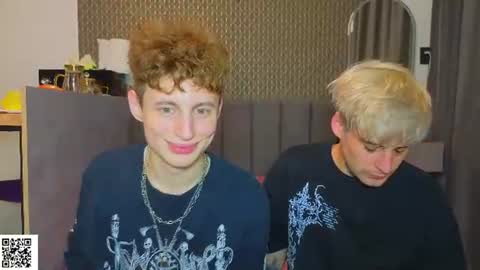 sluttsavage online show from July 16, 9:21 pm