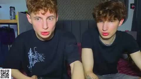 sluttsavage online show from July 30, 11:20 am