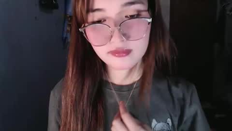 slutty_hannaxx online show from April 7, 1:39 am