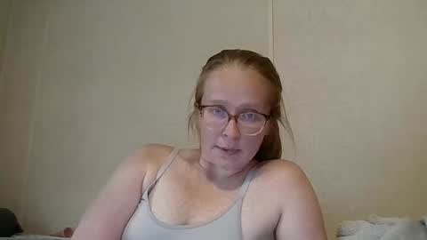 Slutty redhead3 online show from September 24, 3:48 pm