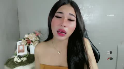 SHANIN online show from February 26, 1:11 am