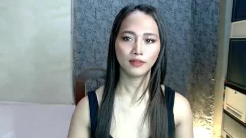 Snapshot of slutty_yesha chatting on October 24, 2:41 am Slutty yesha online show from October 24, 2:41 am