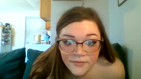 Snapshot of sluttyacornsquash chatting on March 1, 5:26 pm sluttyacornsquash online show from March 1, 5:26 pm